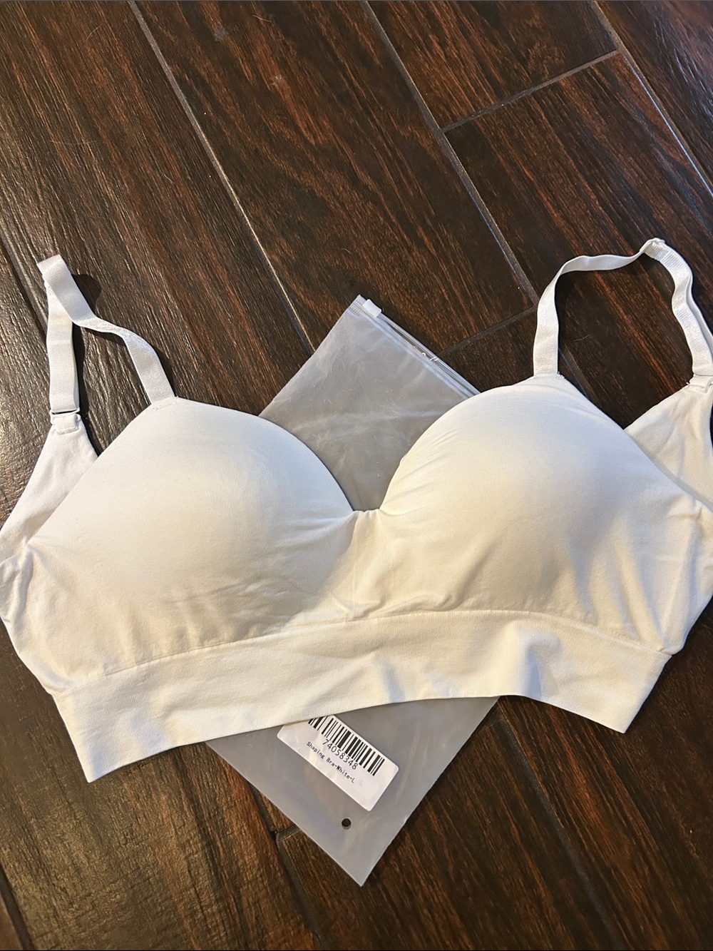 Seamless White Padded Wireless Bra - Comfortable Everyday Support